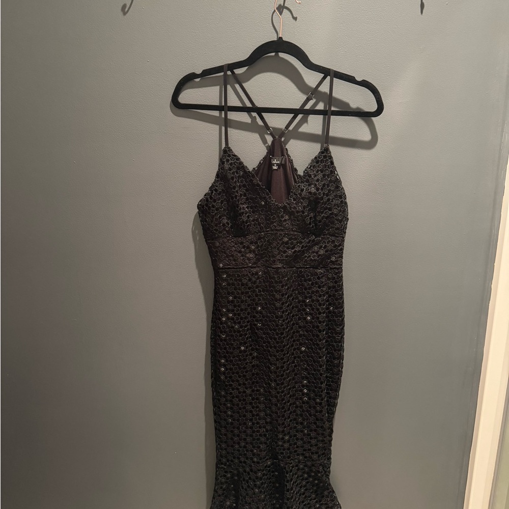 Lulu's Black Sequin Midi Dress